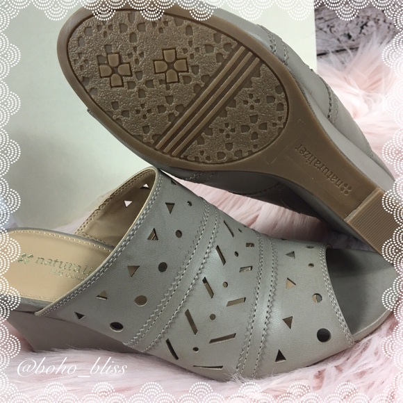 NATURALIZER | Laser Cut Wedge Mule N5 Comfort NEW - Picture 2 of 6